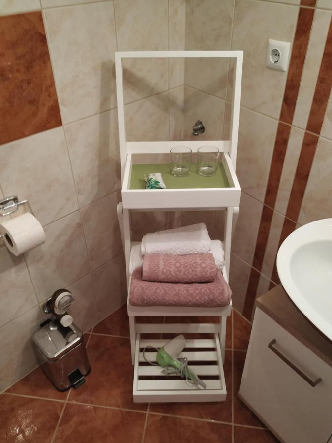 Studio Apartman Violeta II - 50M From The Beach Trogir Kültér fotó