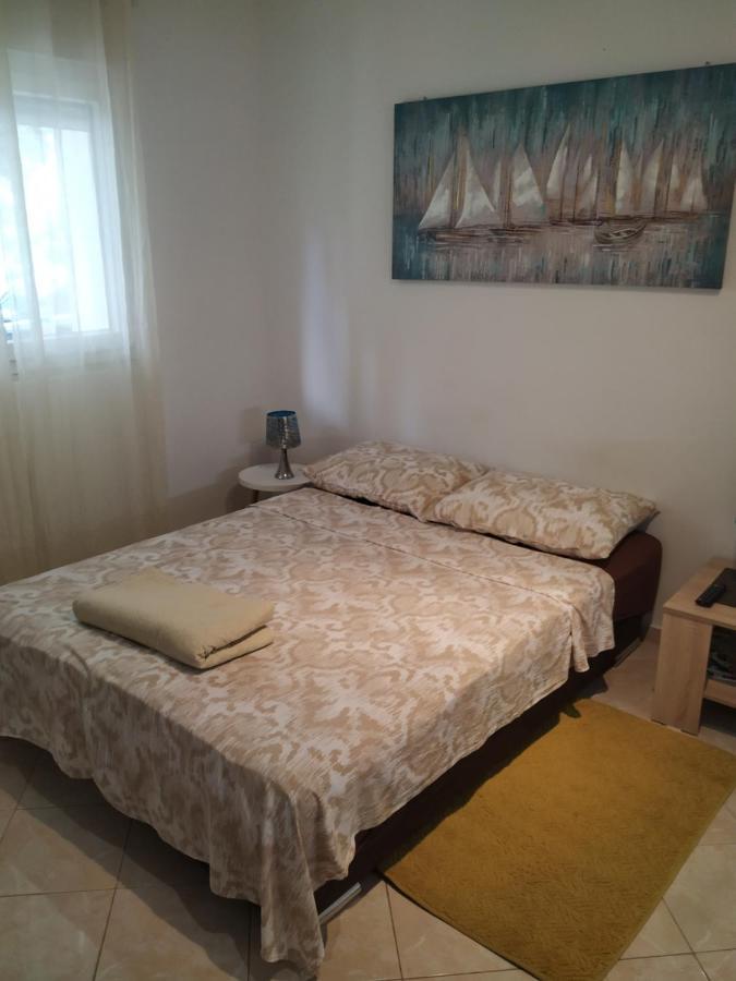 Studio Apartman Violeta II - 50M From The Beach Trogir Kültér fotó
