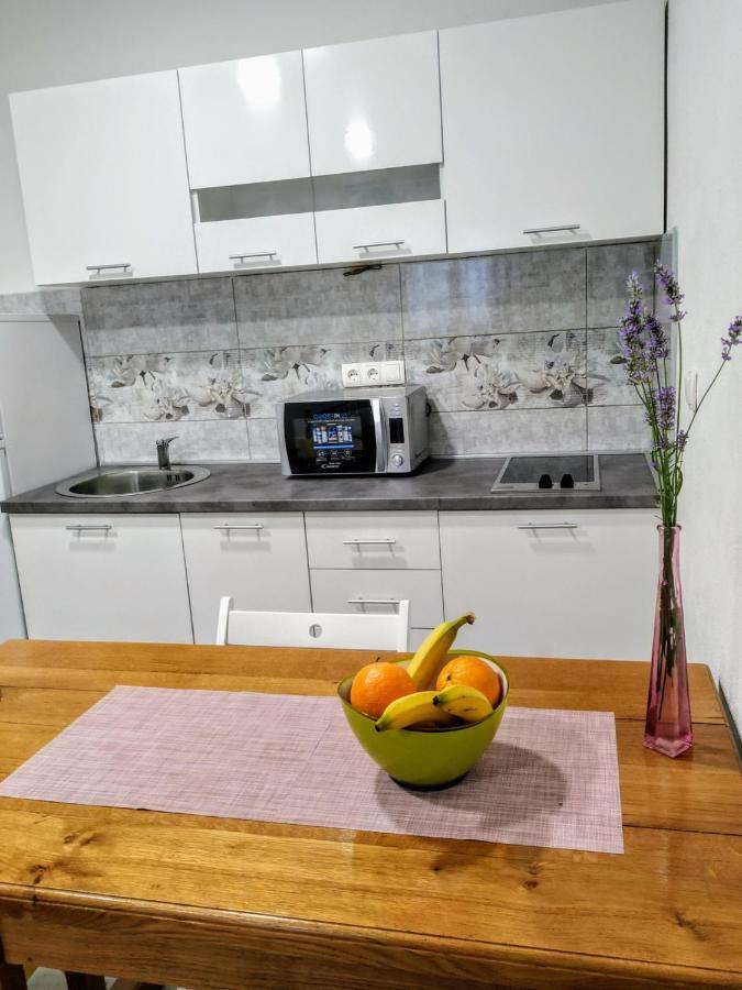 Studio Apartman Violeta II - 50M From The Beach Trogir Kültér fotó